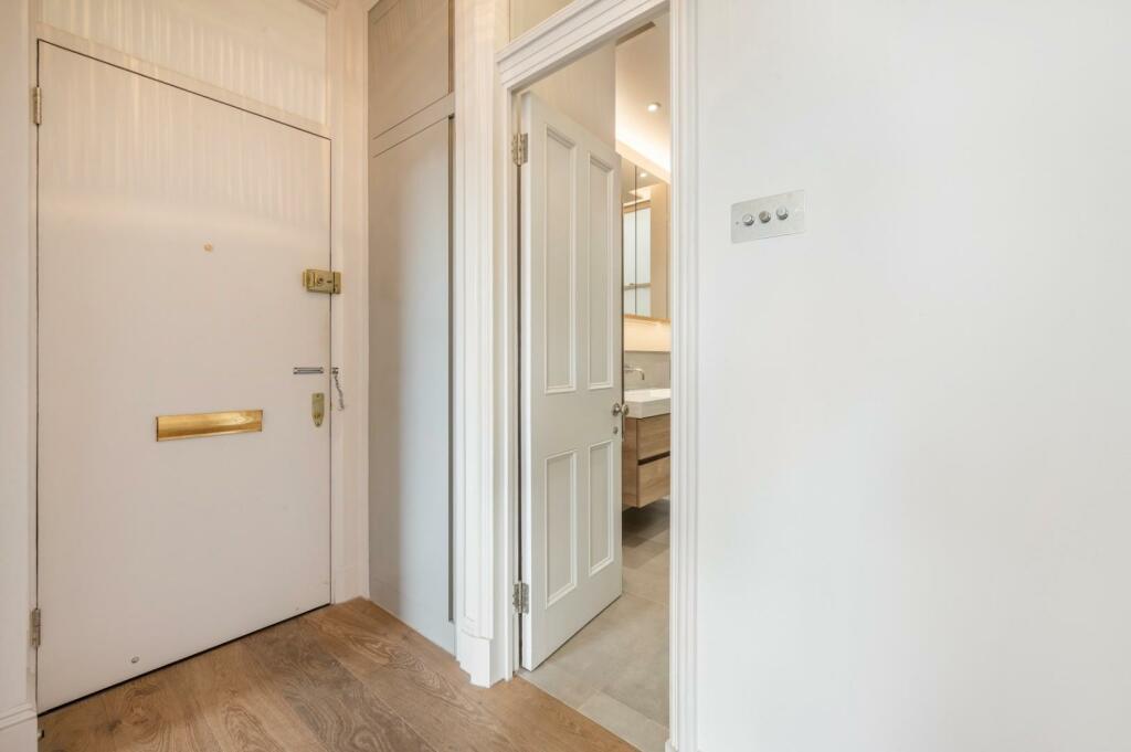 hall.jpg