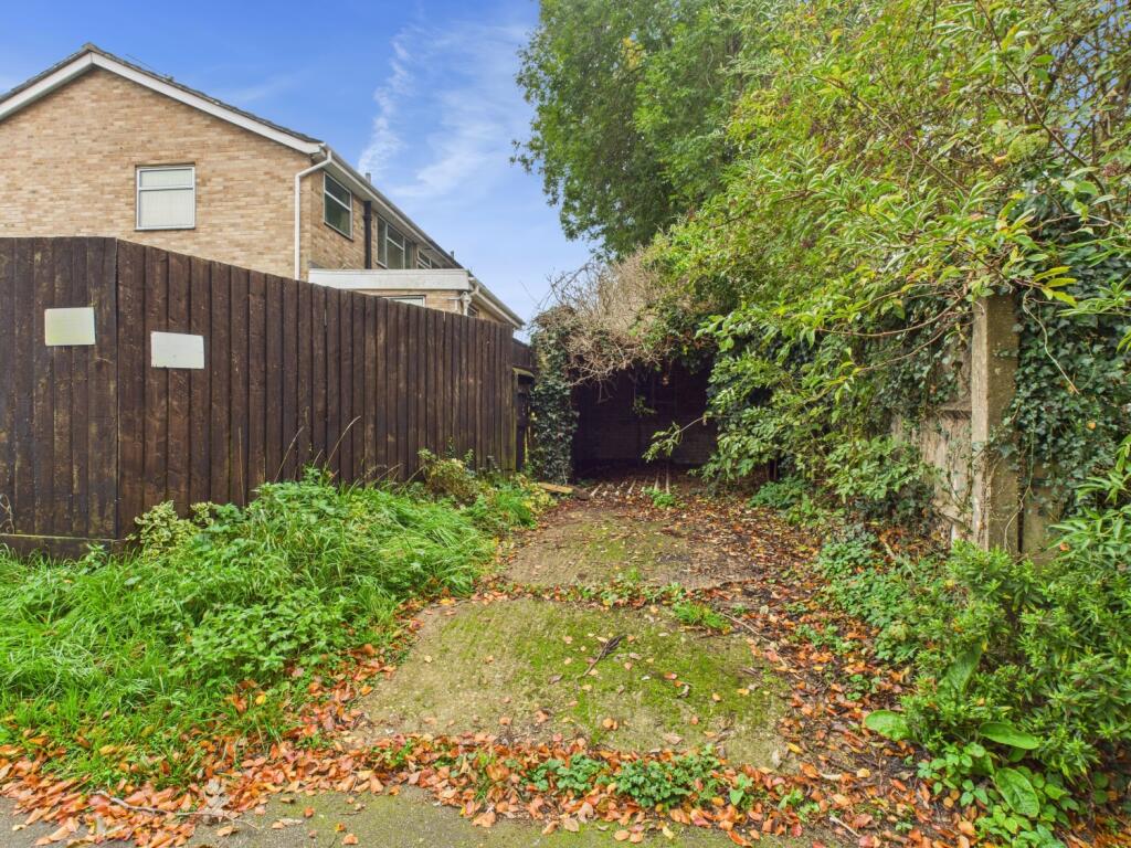 CAM04922G0-PR0078-STILL001