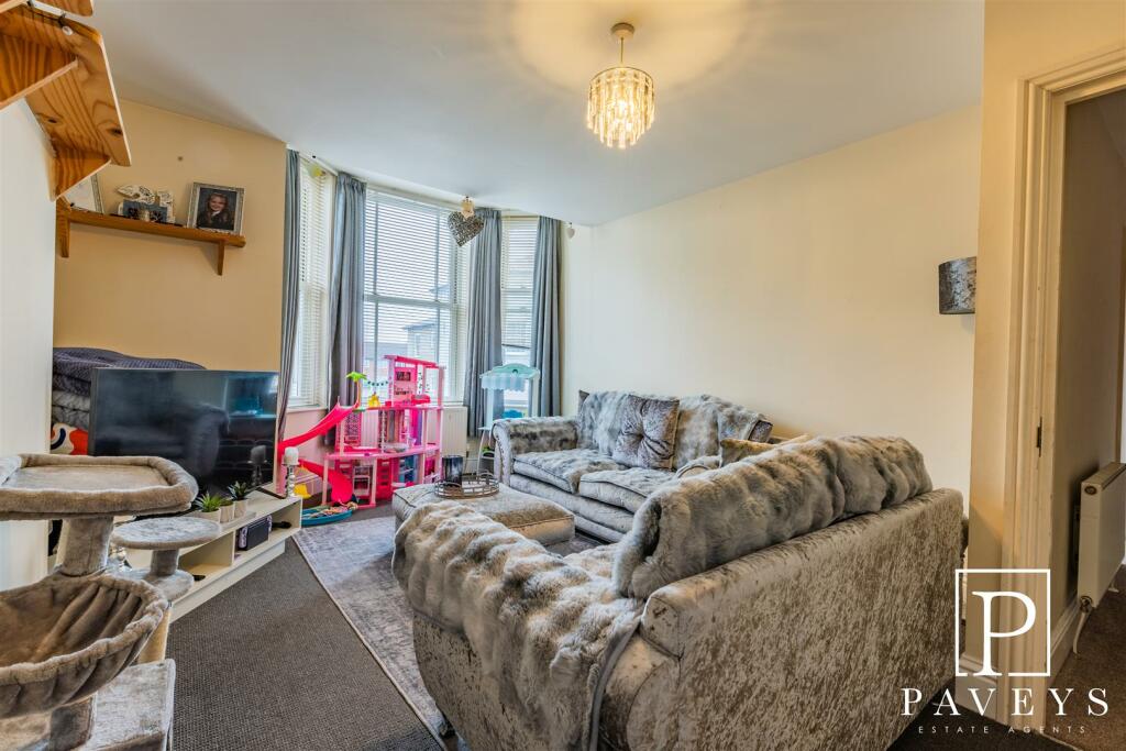 FLAT 2