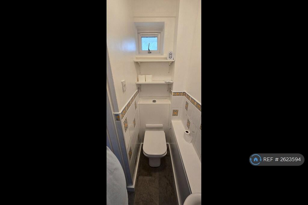 Ground Floor Wc