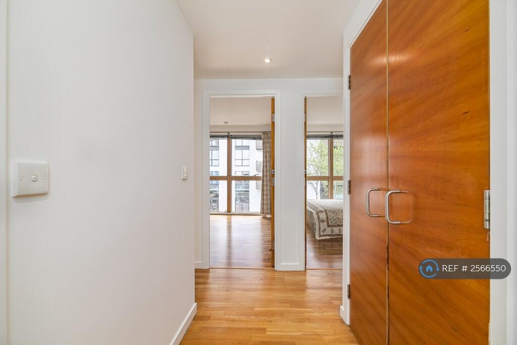 Boiler Cupboard &#43; Storage Space