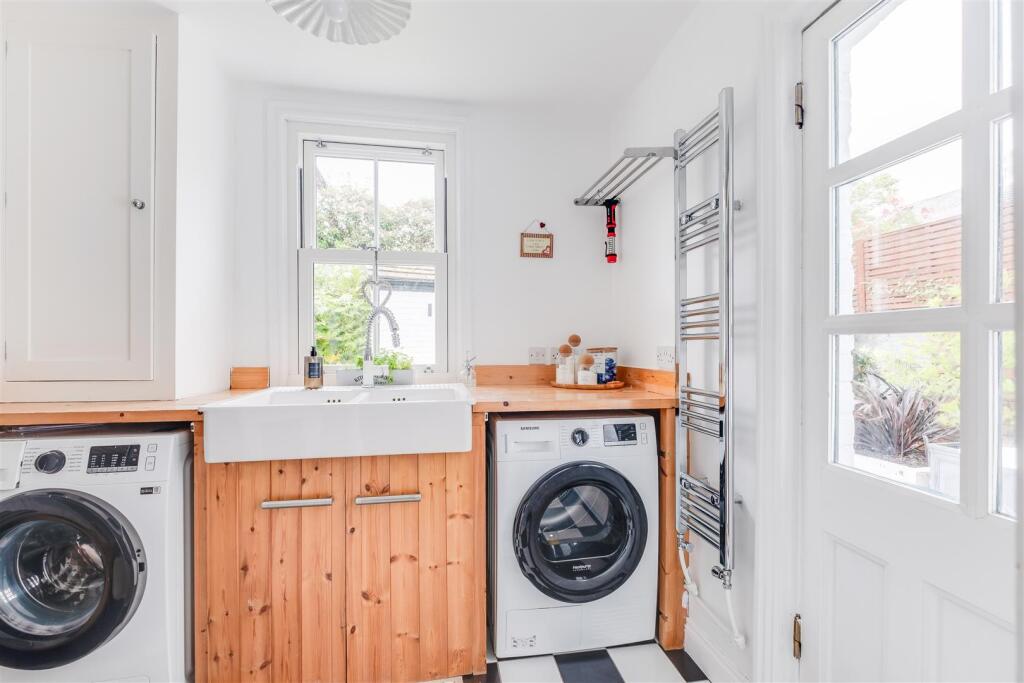 Constables - Mostyn Square-27.jpg