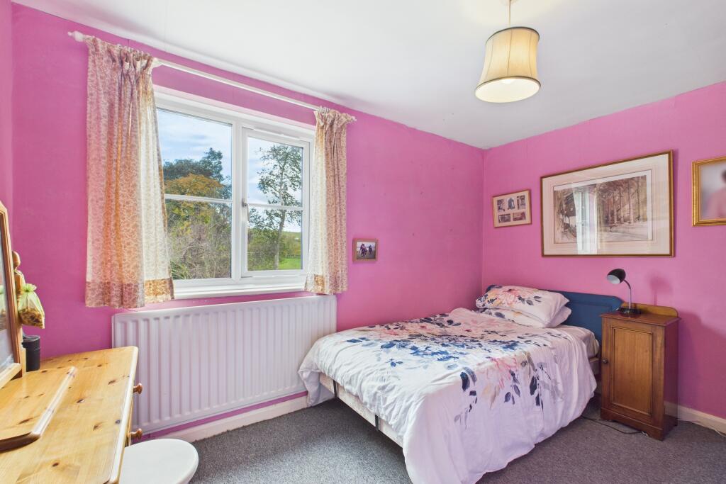 CAM04201G0-PR0110-STILL040