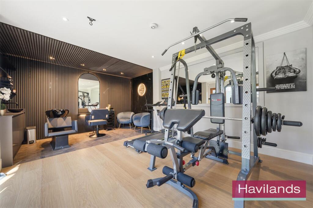 Queen Annes Grove-71.jpg