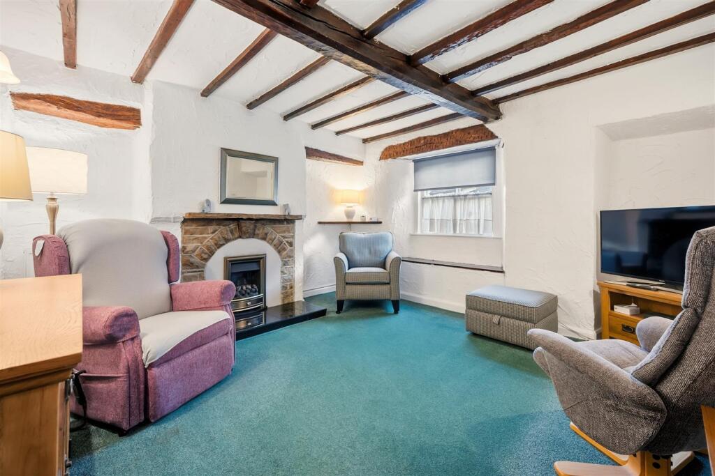 Saxton Mee Charnwood 0020.jpg