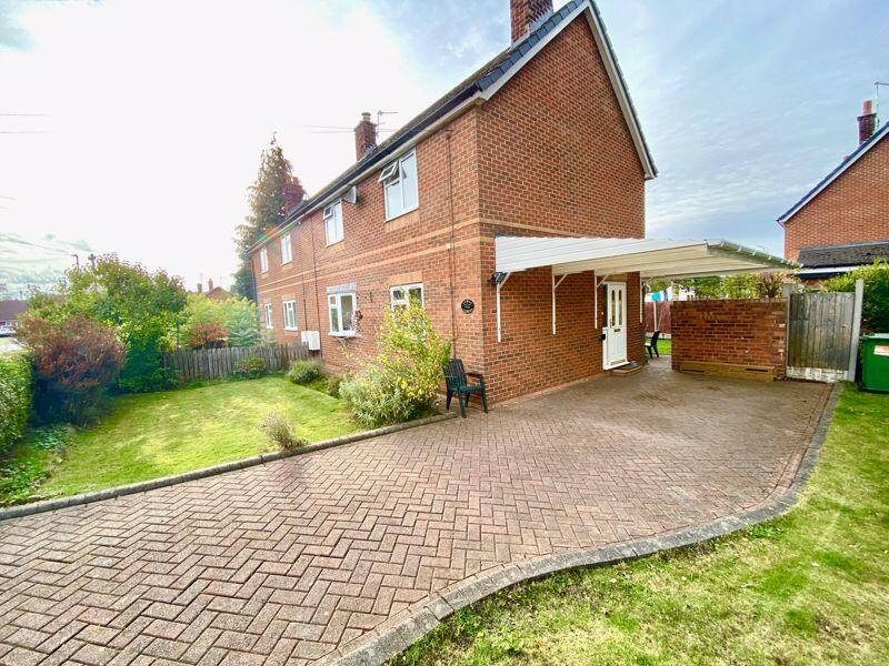 Front Garden/Driveway