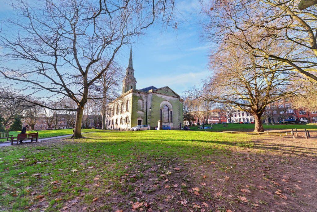 20251204050457_DSC_5056_ESQcl