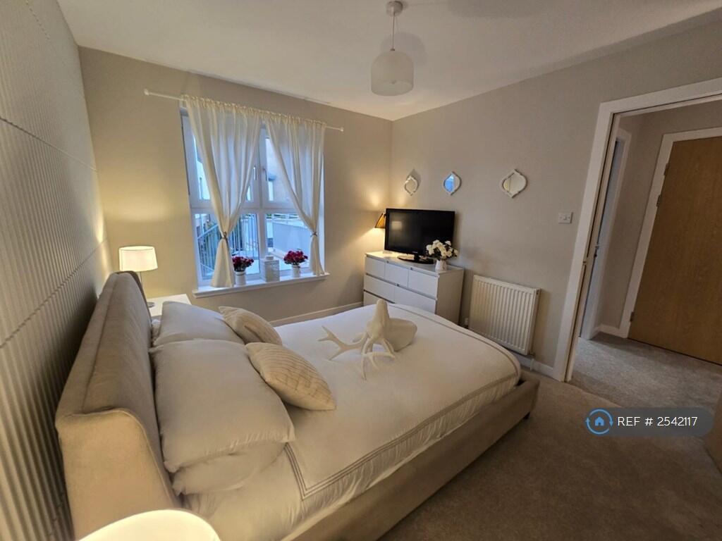 Bedroom 2, 2nd Floor Double 