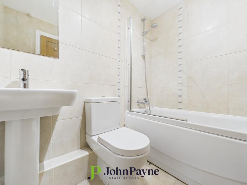 Modern Bathroom