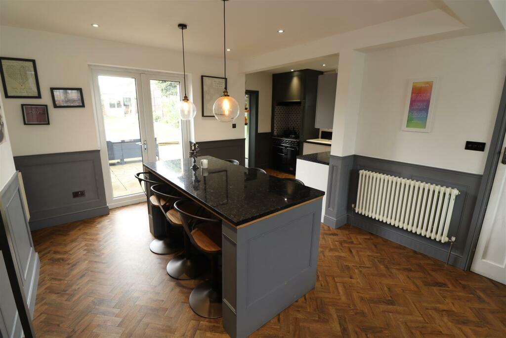 Open Plan Lounge / Dining / Kitchen