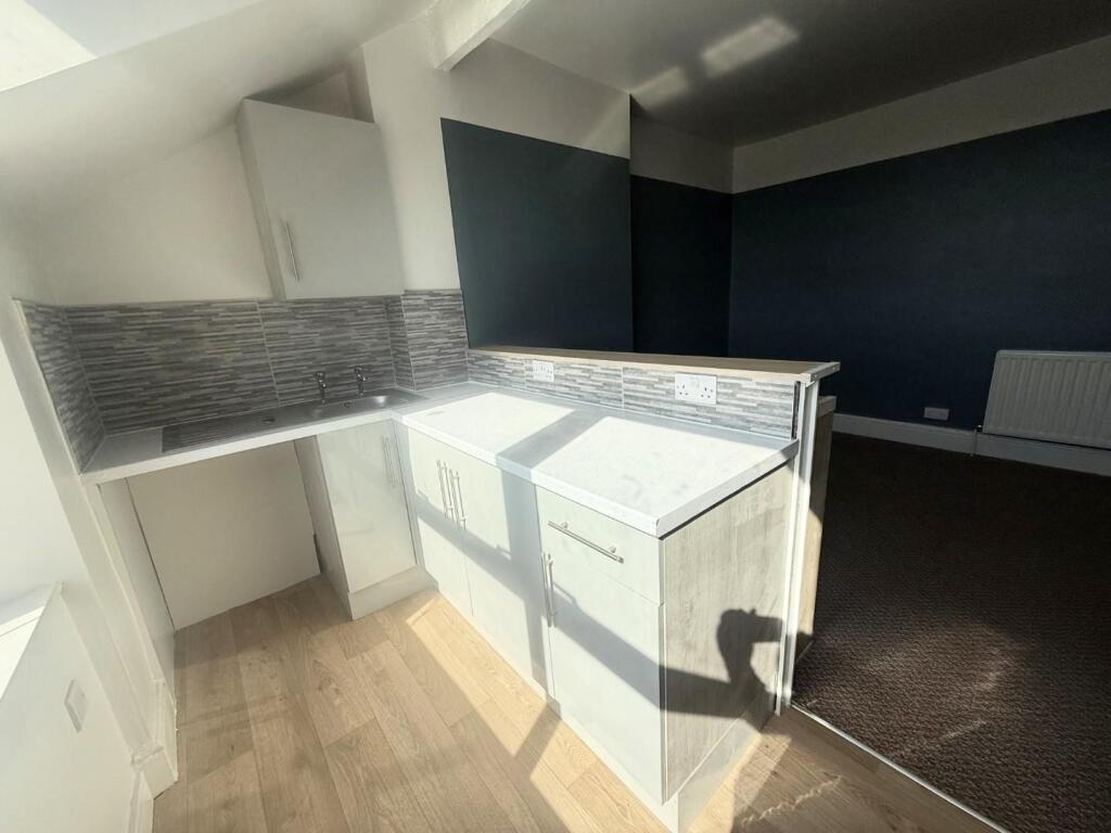 emb kitchen.JPG