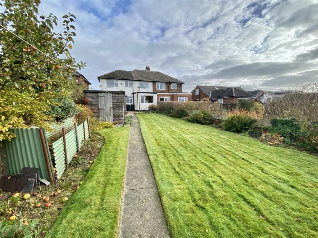 Bramleys Estate Agents - Slipper Lane - Mirfield (