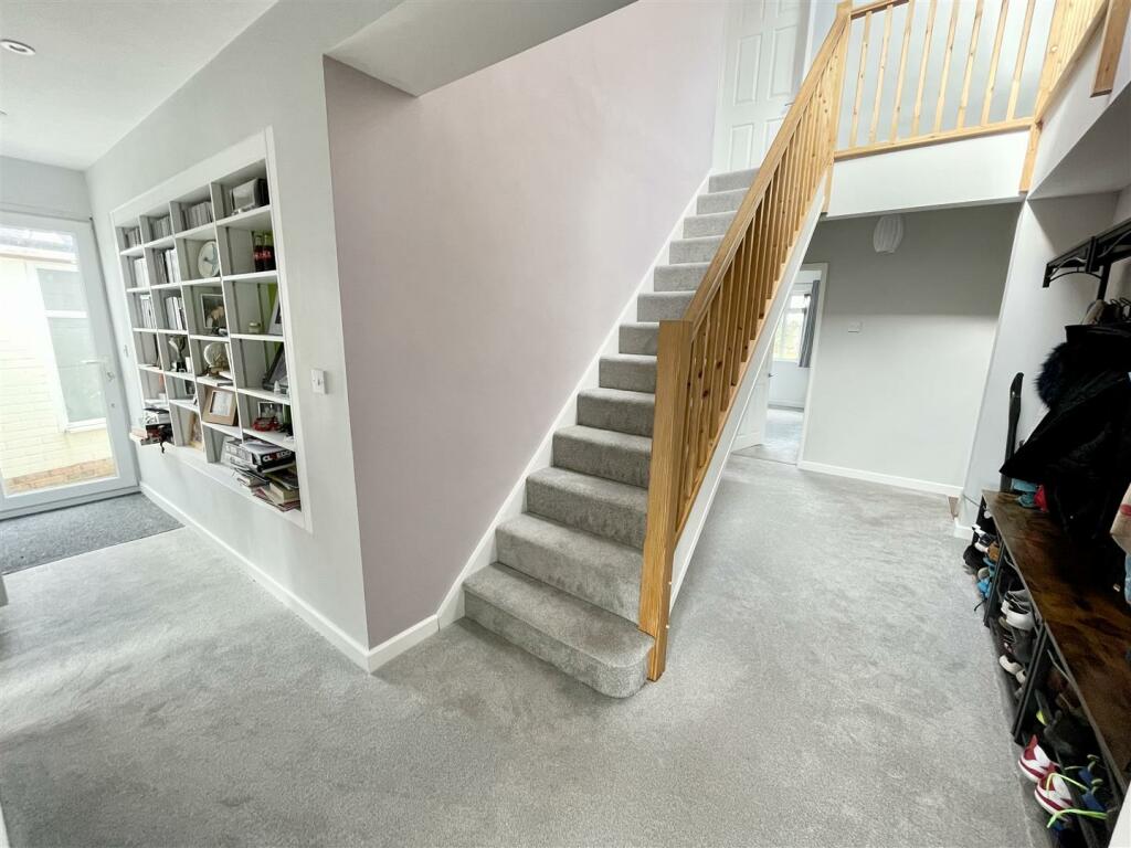 staircase ls.jpg