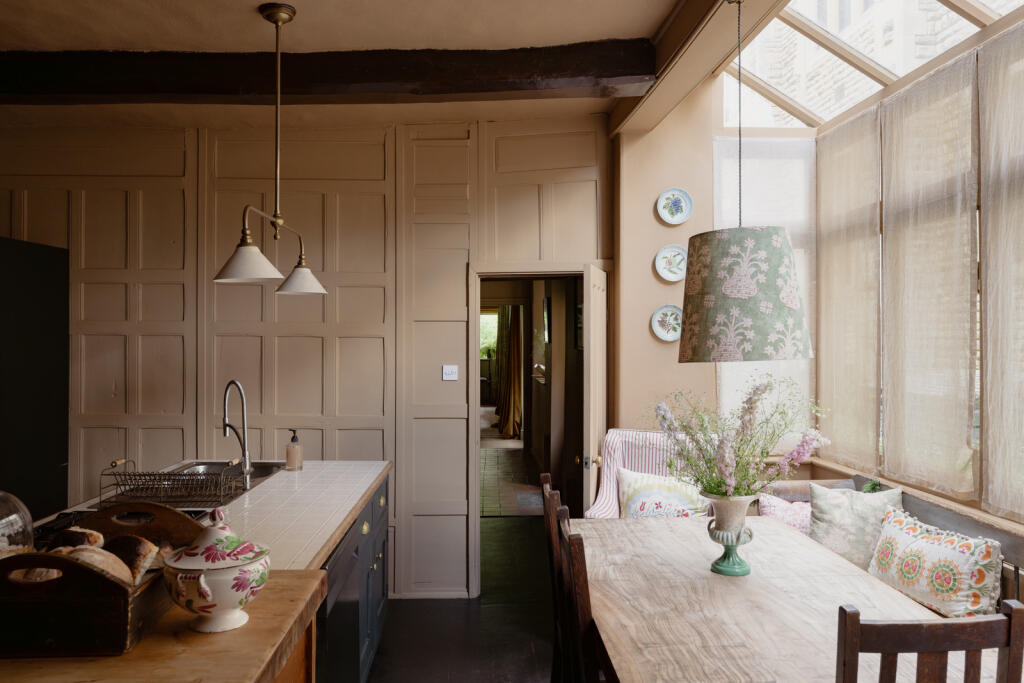 295482 -  Barn Hill, Stamford-16.jpg