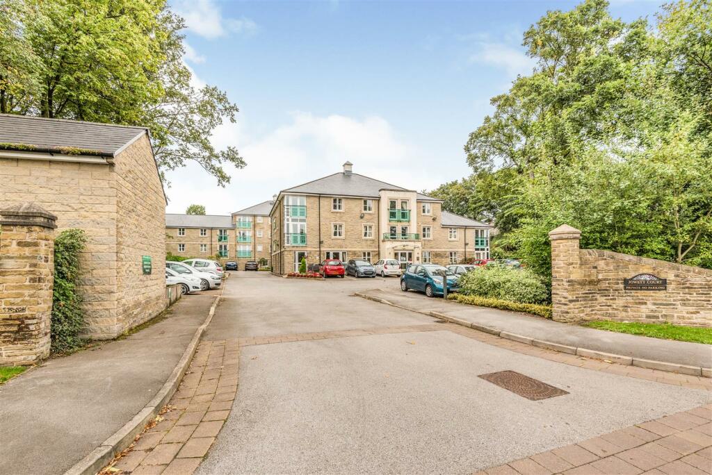 Jowett court- Front.jpg