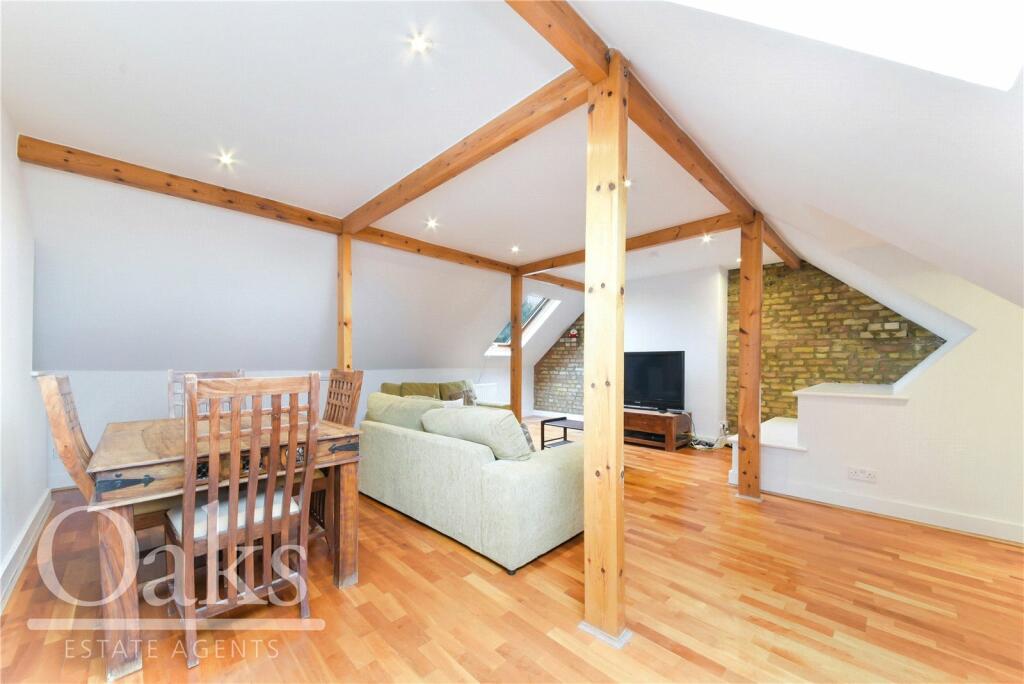 Reception/Dining Roo