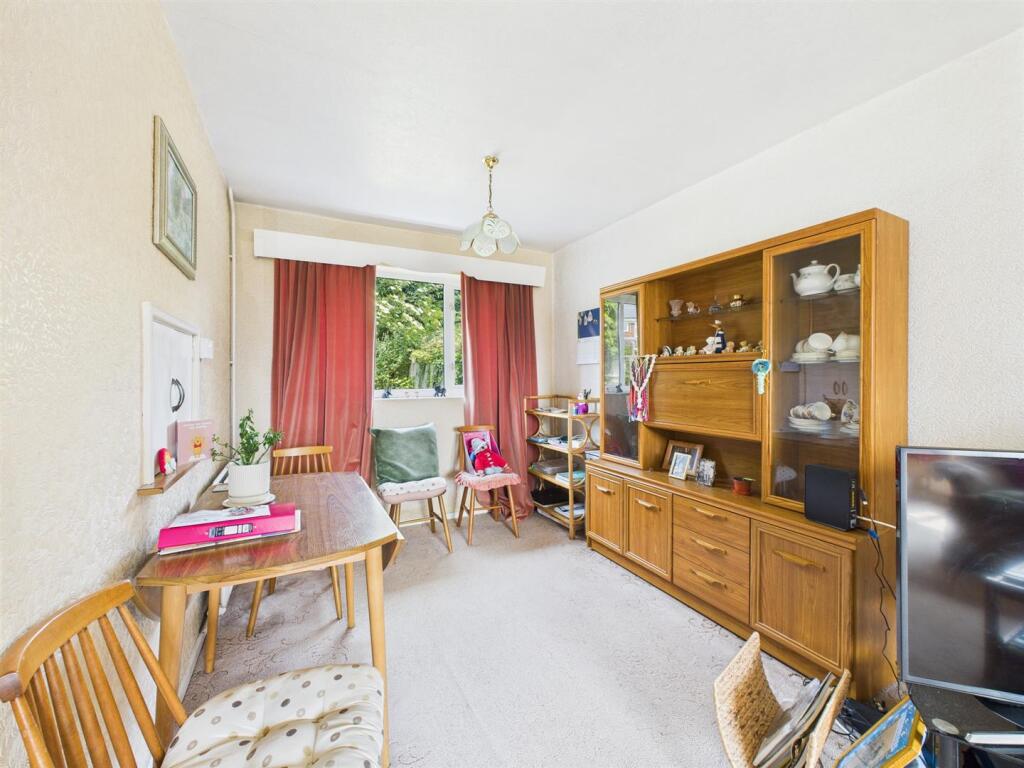 Through Lounge/Dining Room