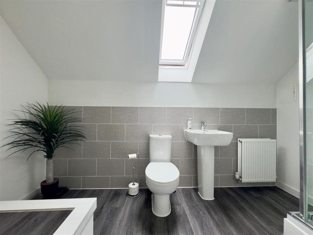 En-Suite to master