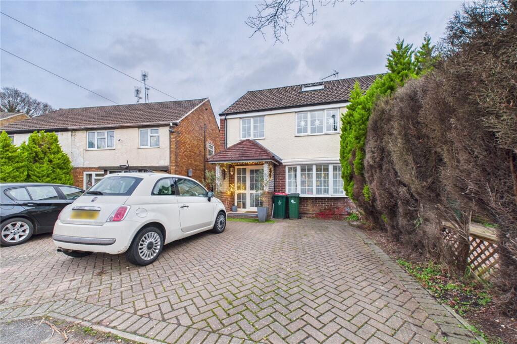 St. Marys Drive, Crawley, West Sussex, RH10