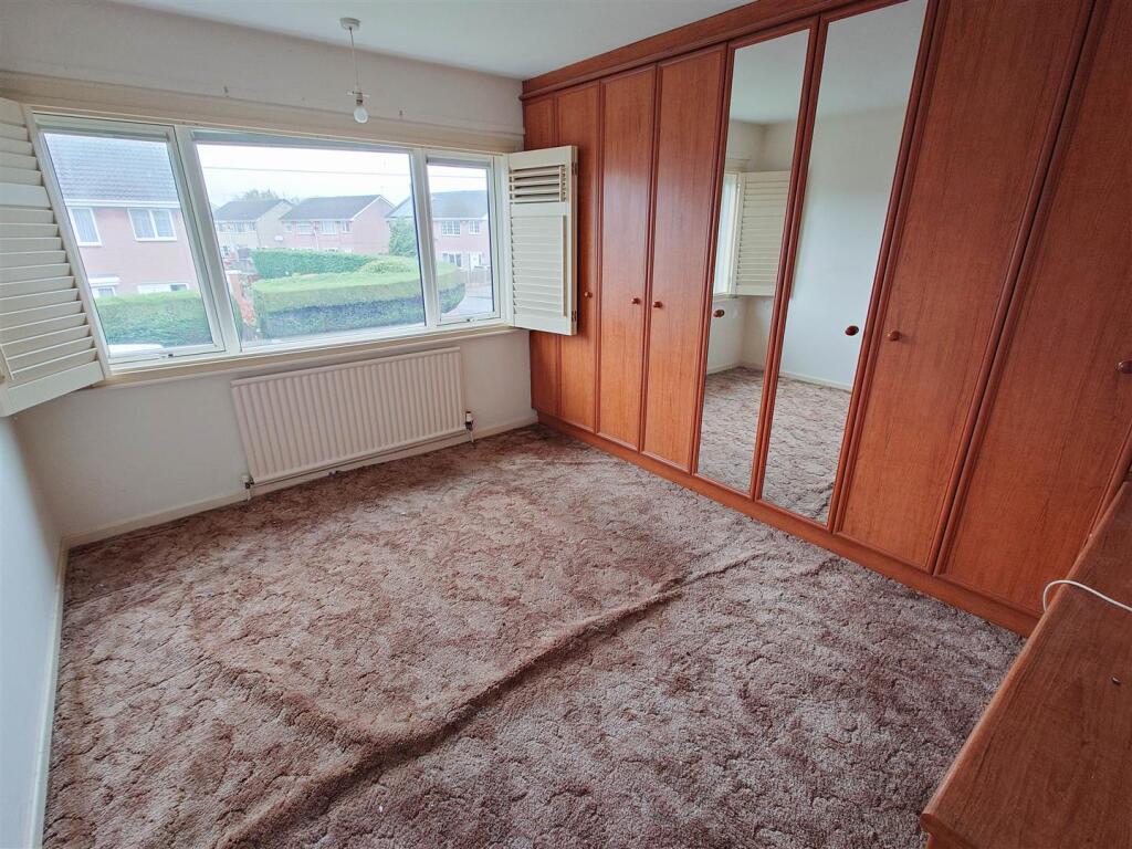 BEDROOM 1 FRONT