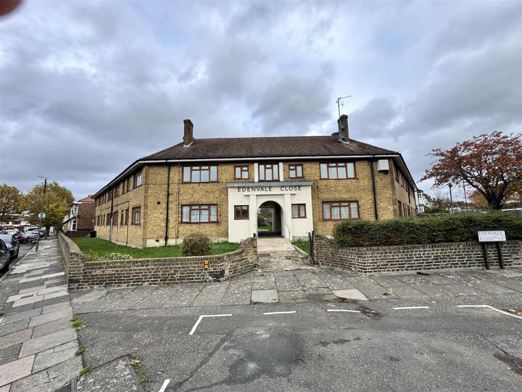 Edenvale Close, Mitcham, CR4