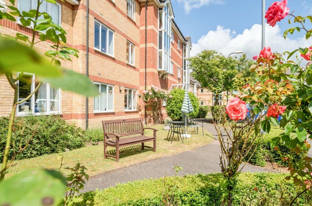 Bushmead Court