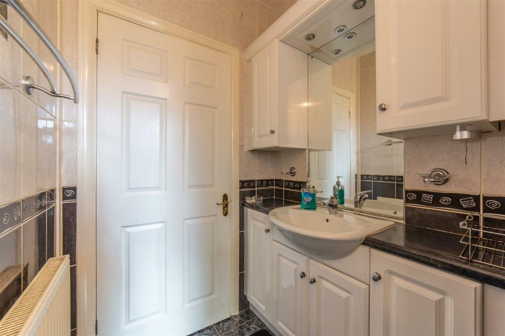 54 Clark Avenue-6.jpg