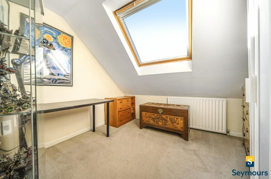 Bedroom/Study