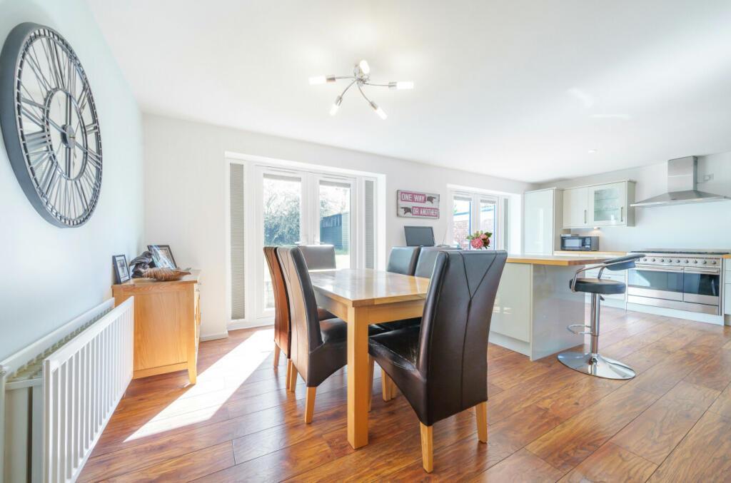 Kitchen/Living/Dining