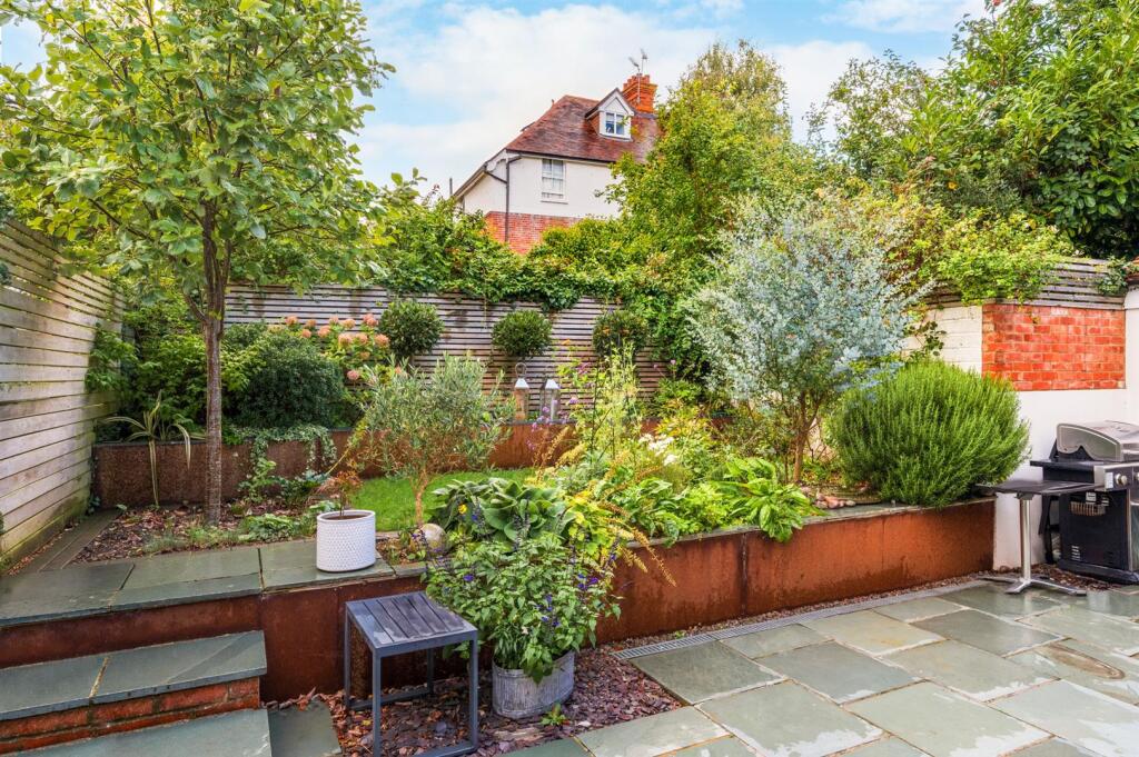 Landscaped rear garden