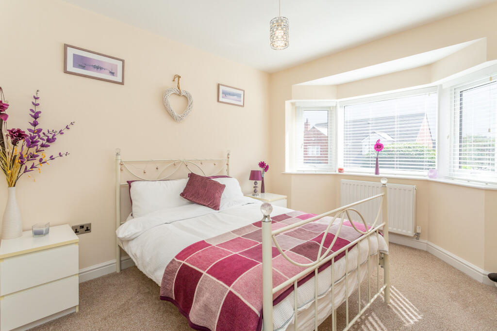 bedroom 1c