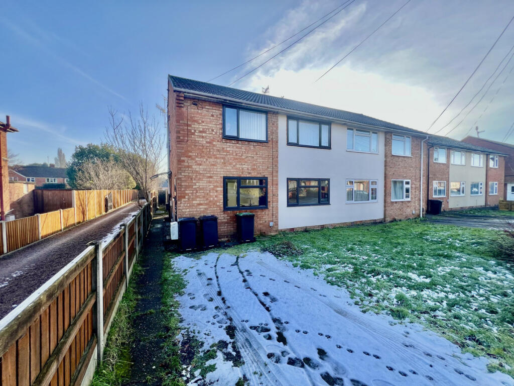 Willow Road, Bromsgrove, B61