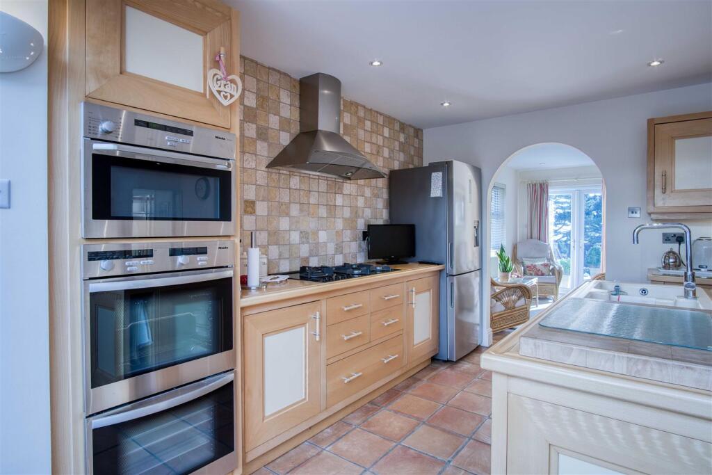 Living / Dining Room