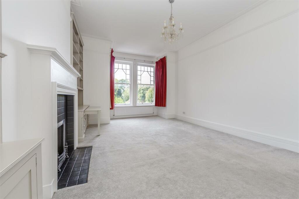 living room.jpg
