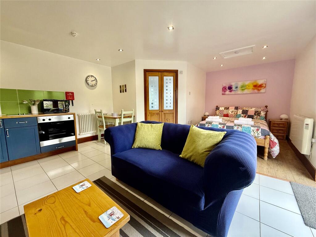 Annexe Living Area