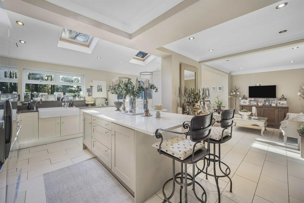 Living Kitchen Diner