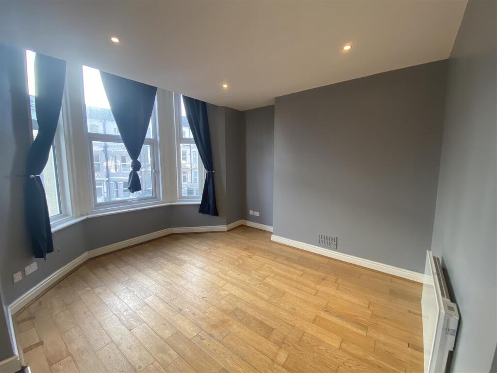 Living Room.jpeg