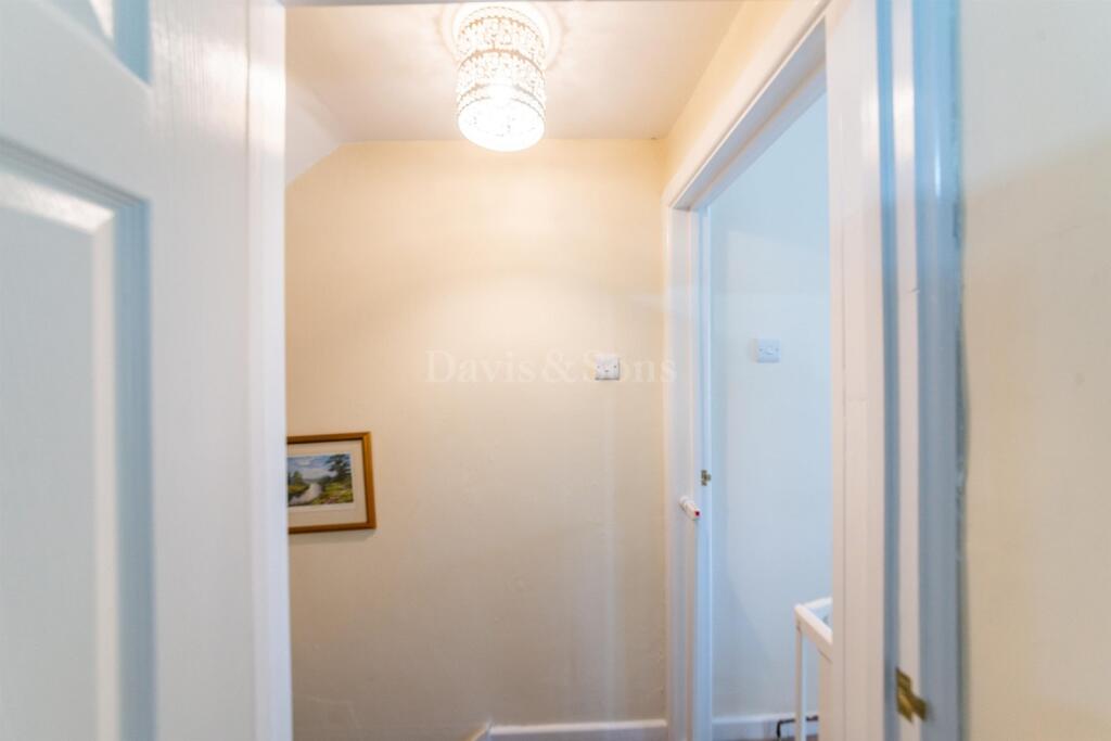 Landing &amp; Stairs