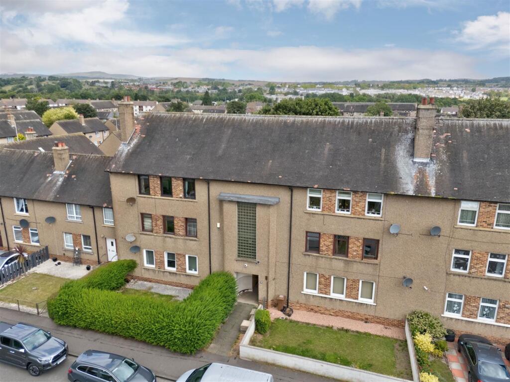 1R 6 Balerno Street Dundee-12.JPG