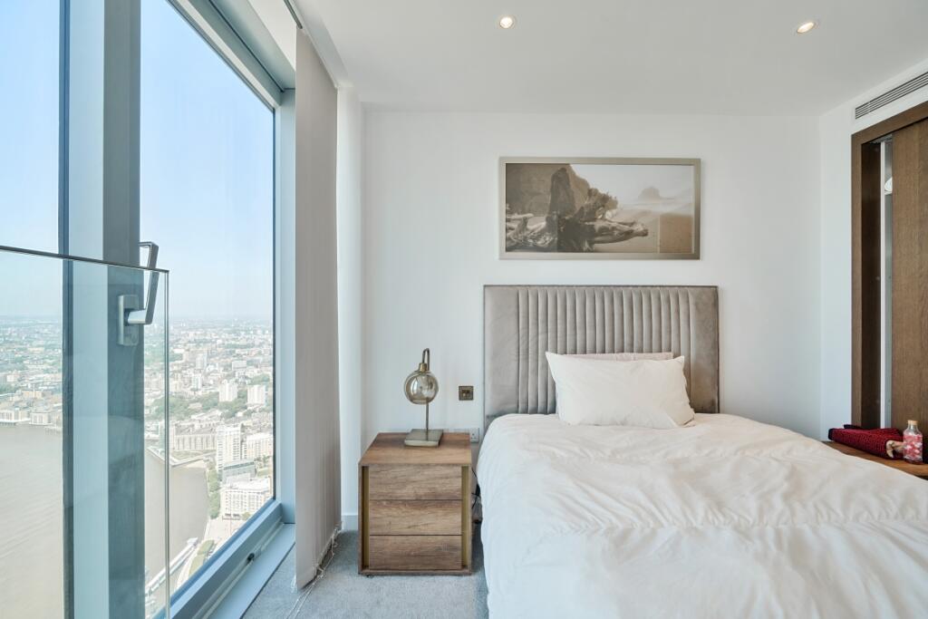 1294352-5-6827394...