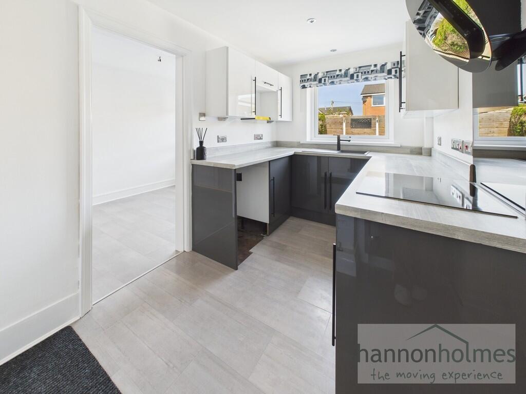 CAM05283G0-PR0032...