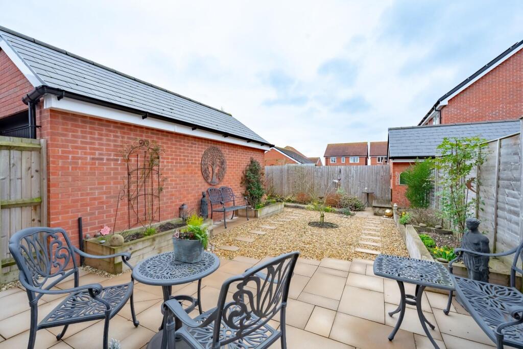 105 Moorhen rd -3-3.jpg