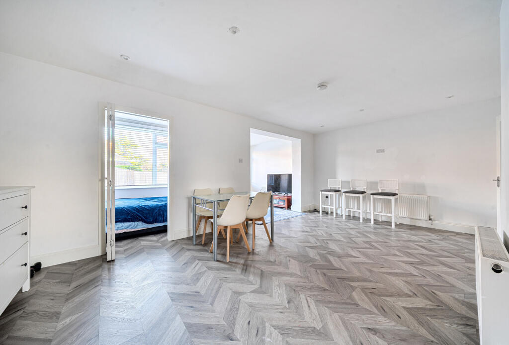 1384234-5-6920939...