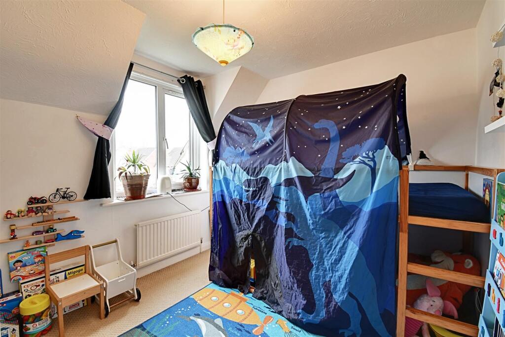 Bedroom 2.jpg