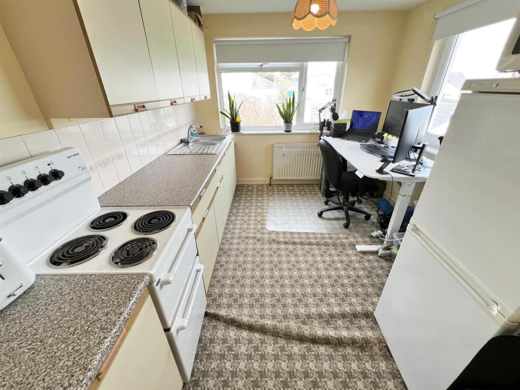 Bedroom Five/Utility
