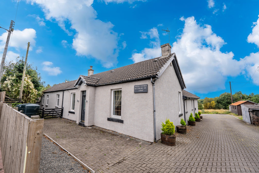 4 Bedroom Detached Bungalow for Sale