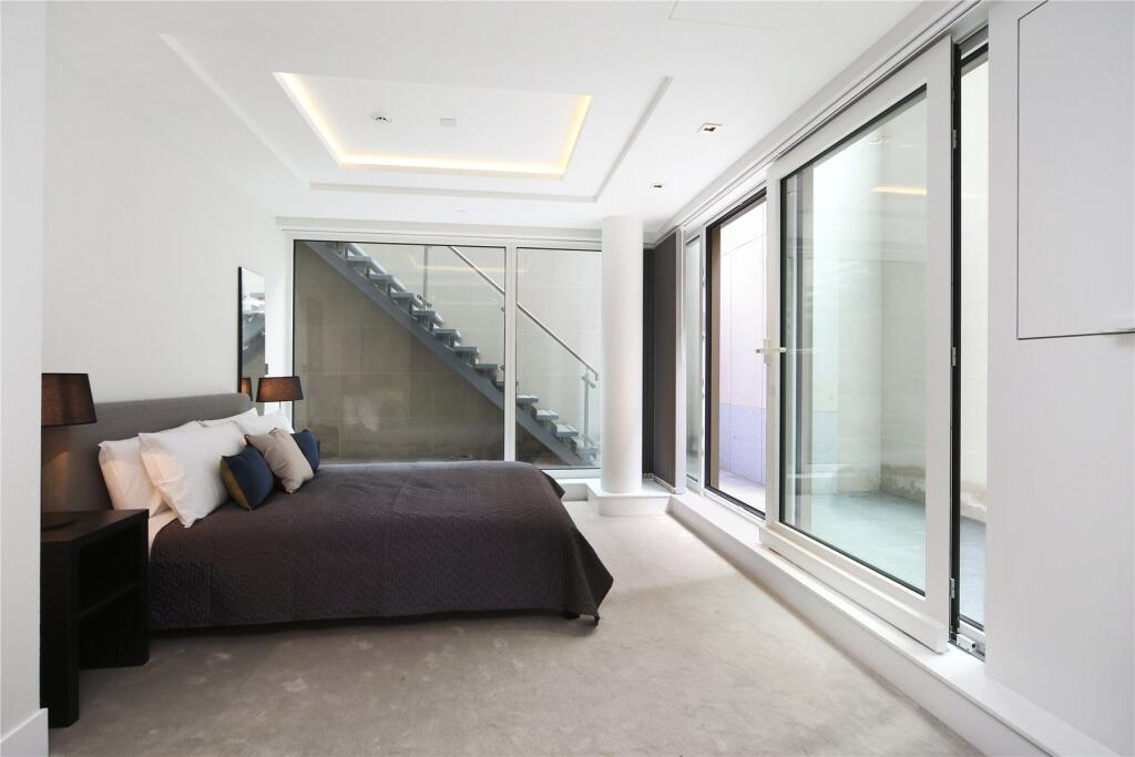 Lord Kensington H...