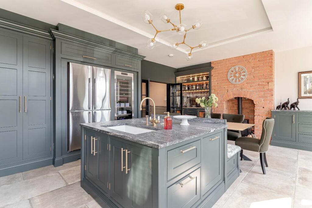 Dining Kitchen - C.jpg