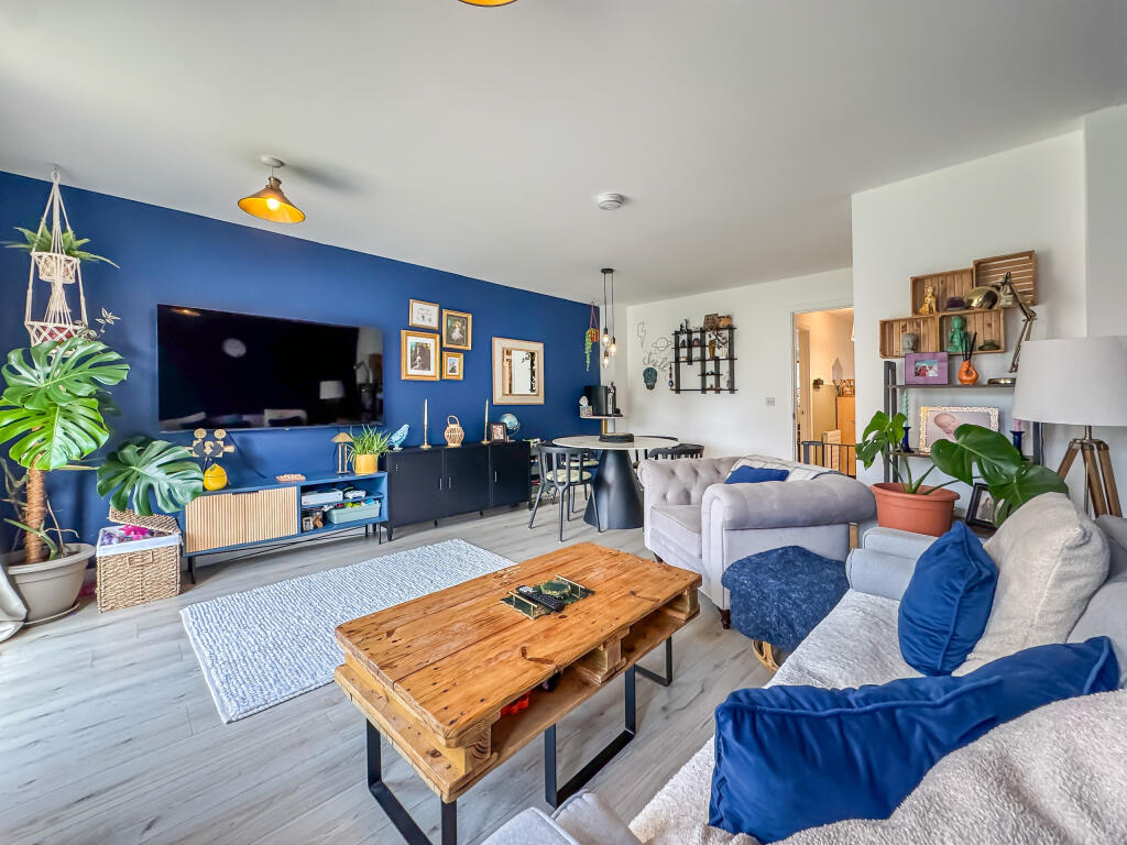 20250929_092939240_iOS_edited