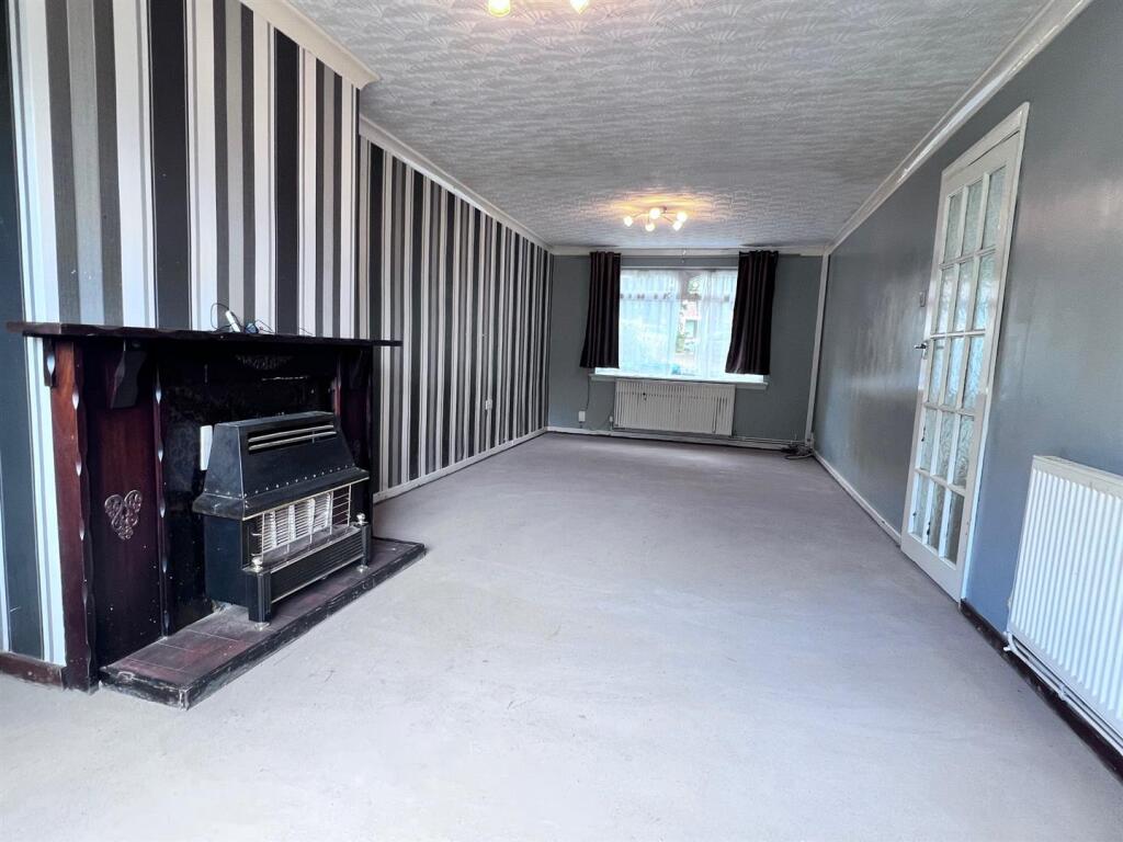 Through Lounge Alt.jpg